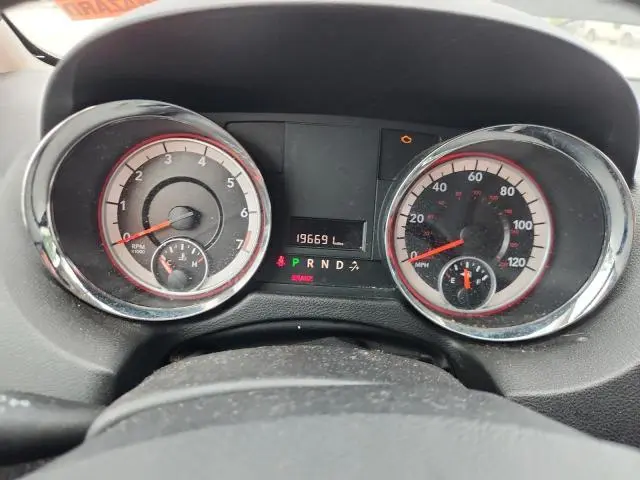 2013 DODGE GRAND CARAVAN SXT  