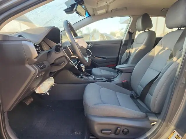 2021 HYUNDAI IONIQ SE  