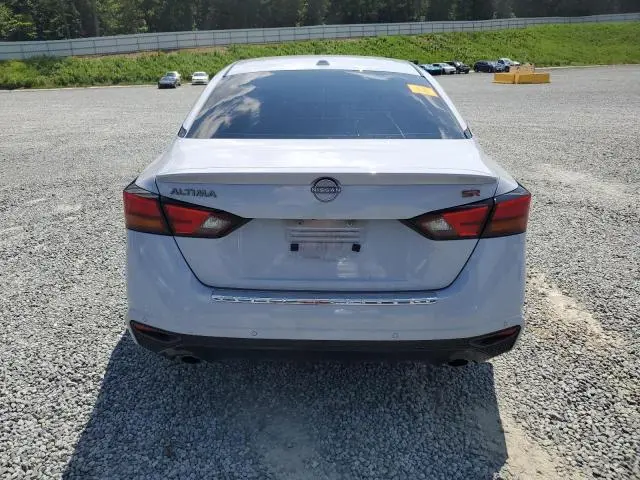 2023 NISSAN ALTIMA SR  