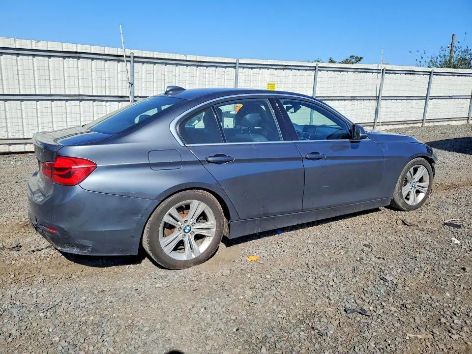 2017 BMW 330 XI  