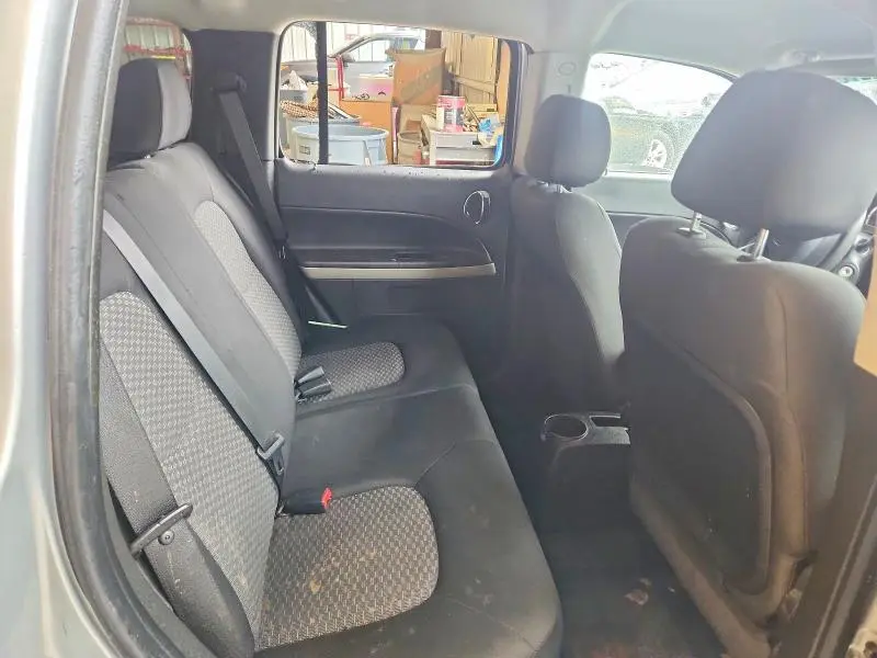 2011 CHEVROLET HHR LT  