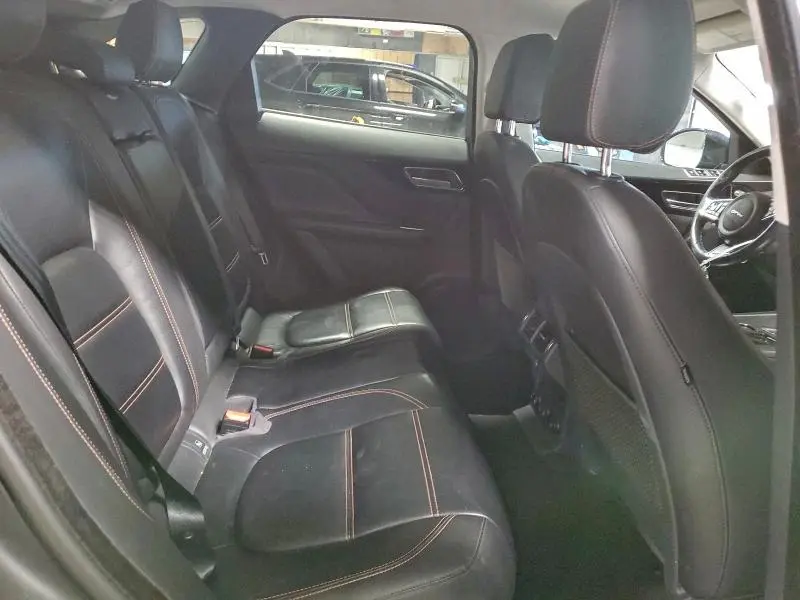 2020 JAGUAR F-PACE PRESTIGE  