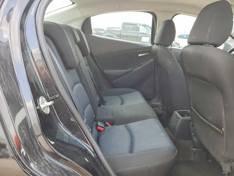 2017 TOYOTA YARIS IA BASE  