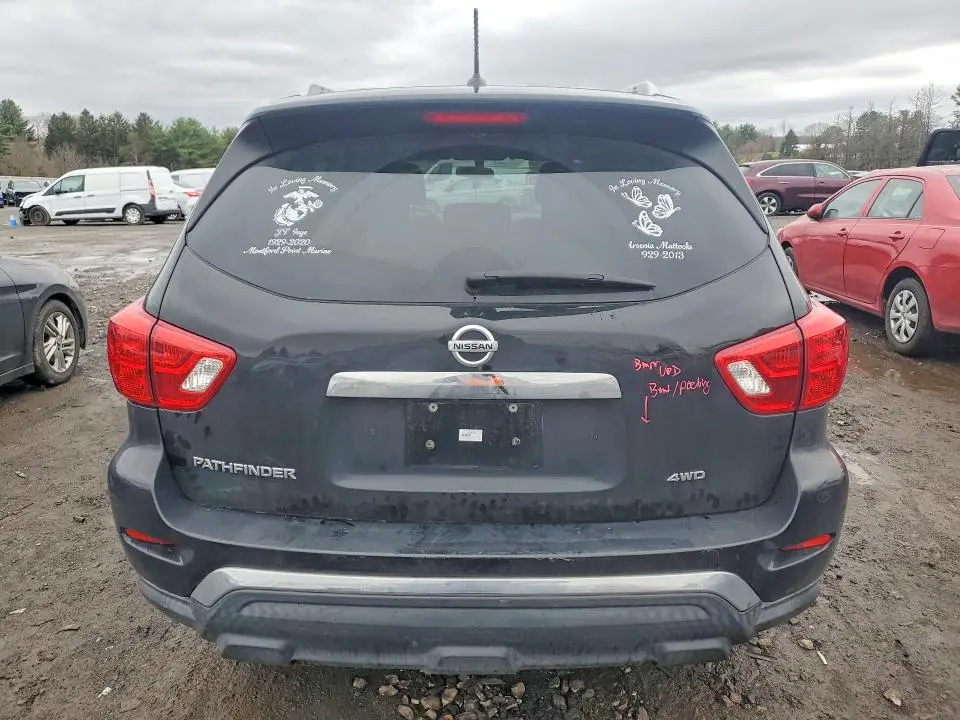 2017 NISSAN PATHFINDER S  