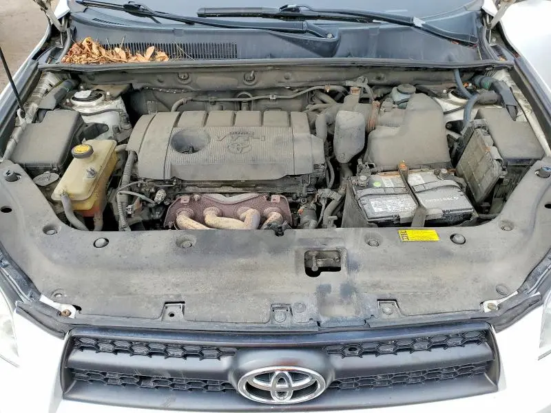 2011 TOYOTA RAV4 BASE  