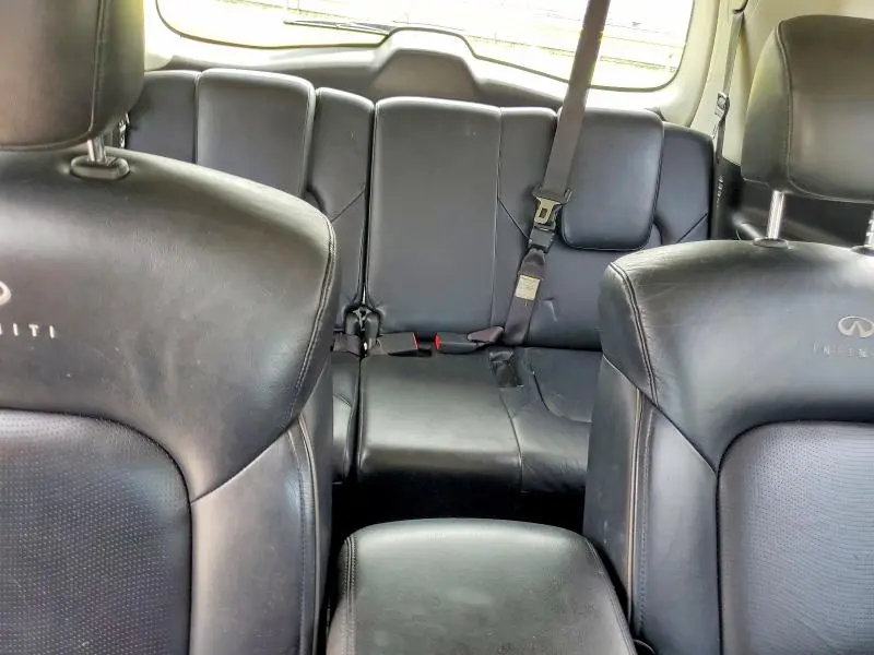 2011 INFINITI QX56 BASE  