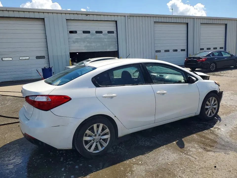 2015 KIA FORTE LX  