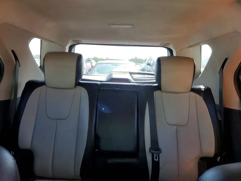 2010 CHEVROLET EQUINOX LT  