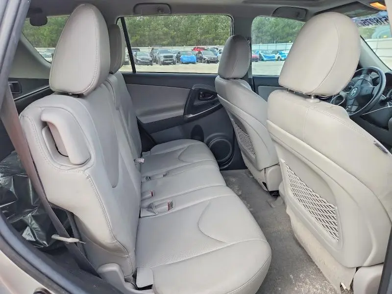 2012 TOYOTA RAV4 LIMITED  