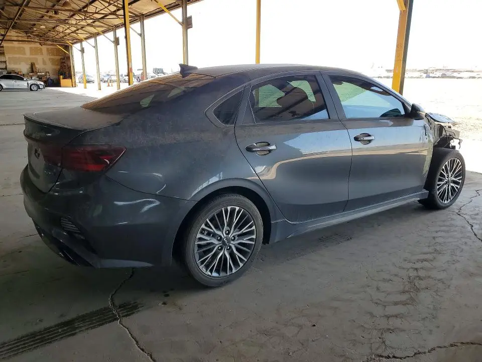 2023 KIA FORTE GT LINE  