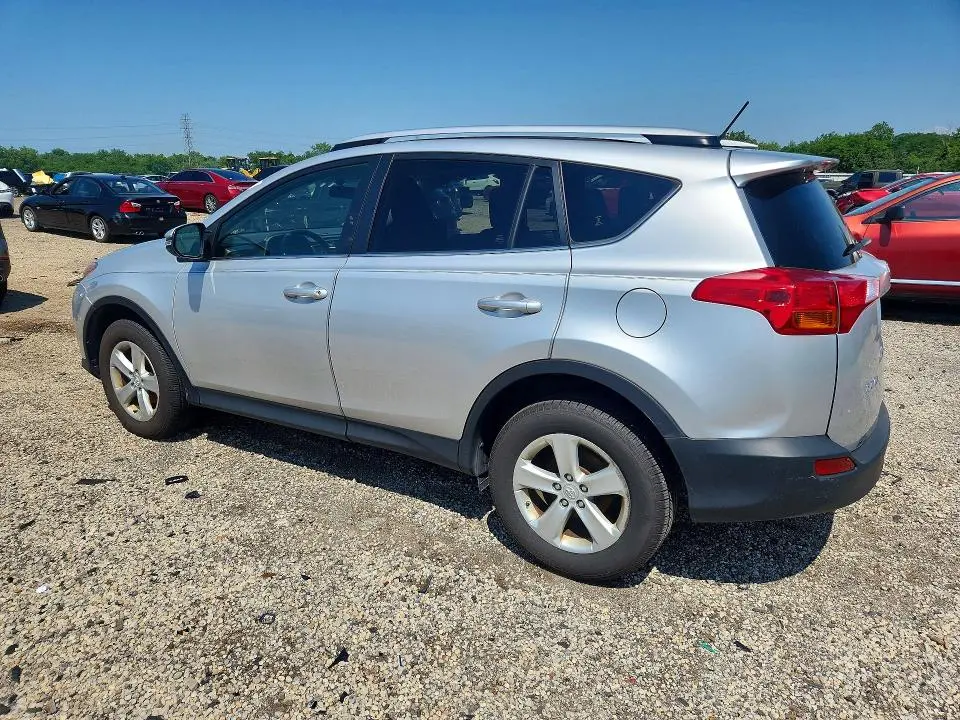 2013 TOYOTA RAV4 XLE  