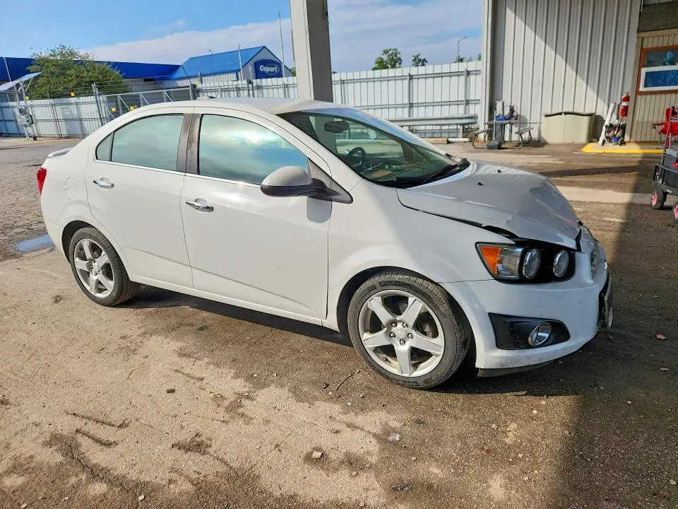 2015 CHEVROLET SONIC LTZ  