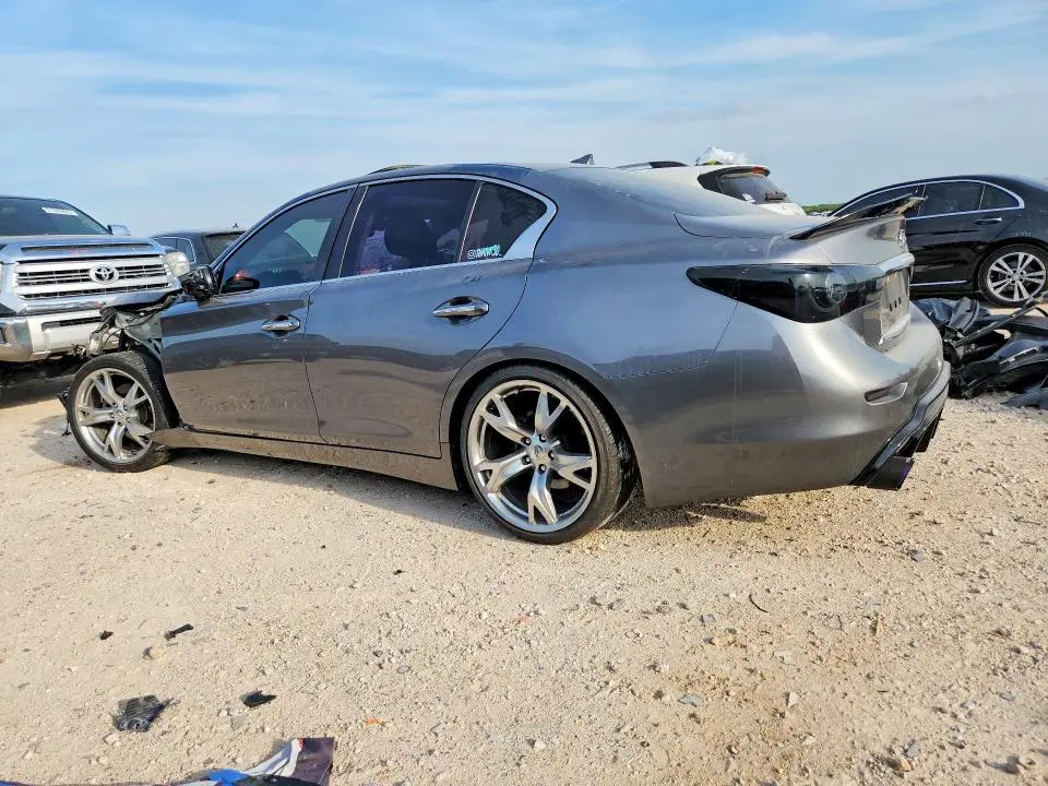 2016 INFINITI Q50   