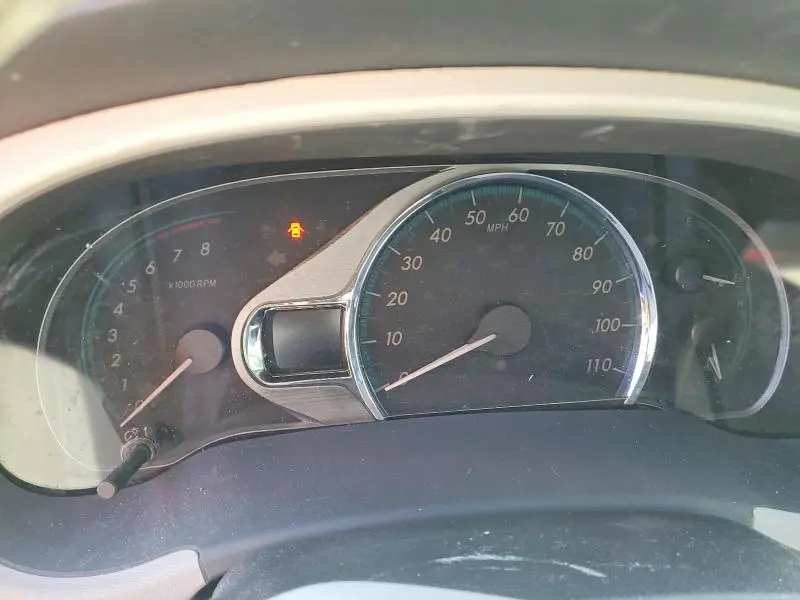 2012 TOYOTA SIENNA XLE 8-PASSENGER  