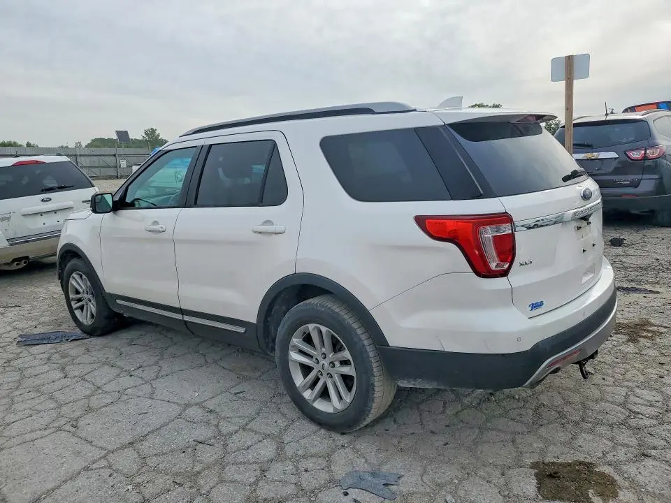 2017 FORD EXPLORER XLT  
