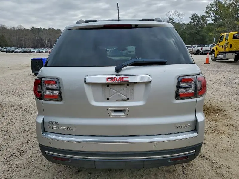 2013 GMC ACADIA SLE  