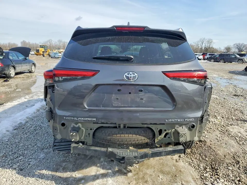 2021 TOYOTA HIGHLANDER LIMITED  