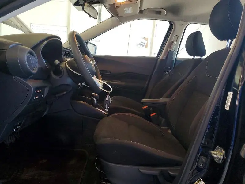 2021 NISSAN KICKS S  