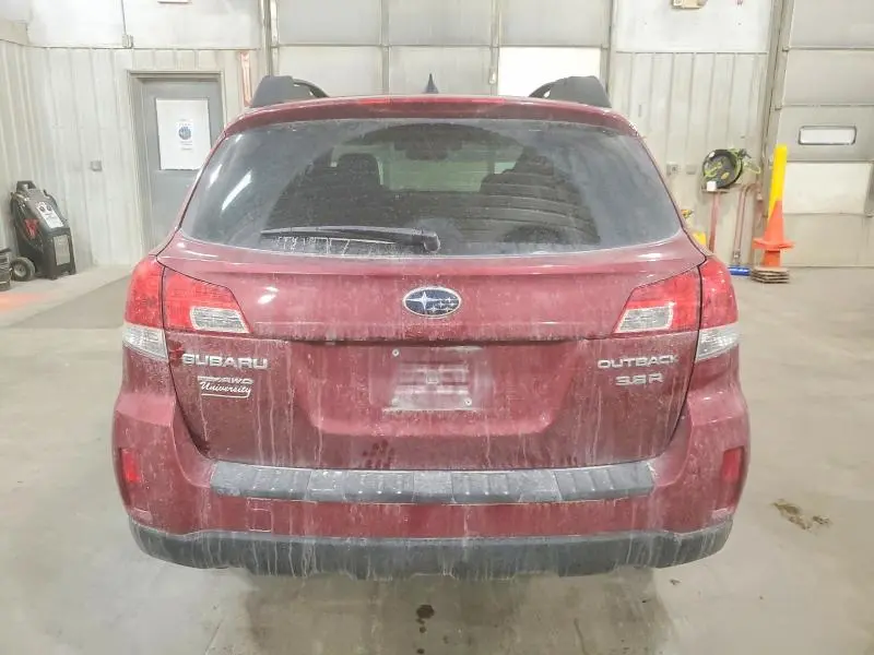 2013 SUBARU OUTBACK 3.6R LIMITED  