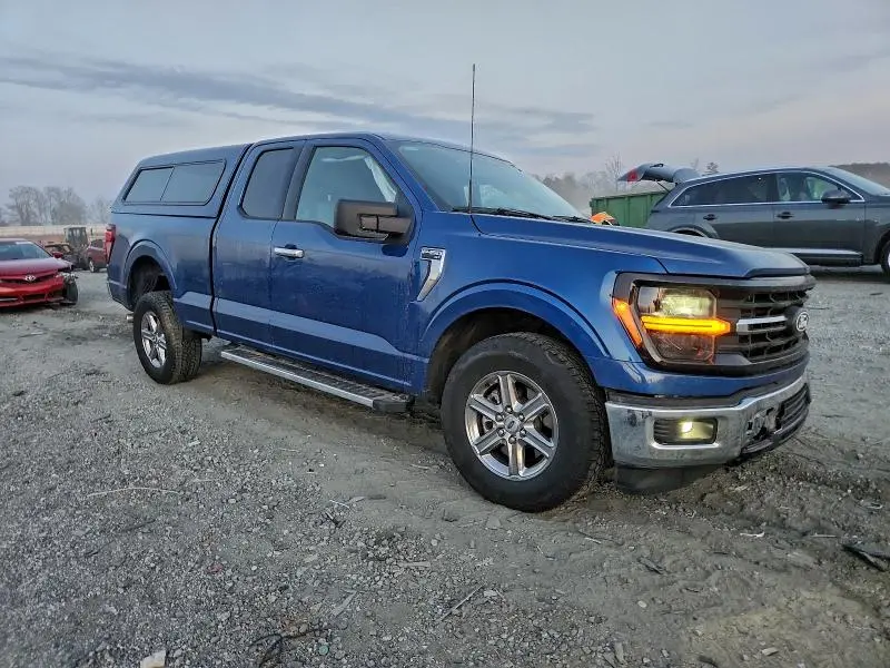 2025 FORD F150 XLT  