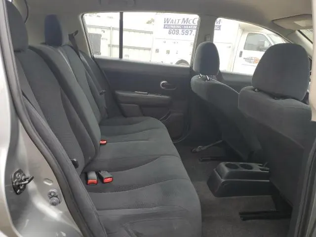 2011 NISSAN VERSA S  