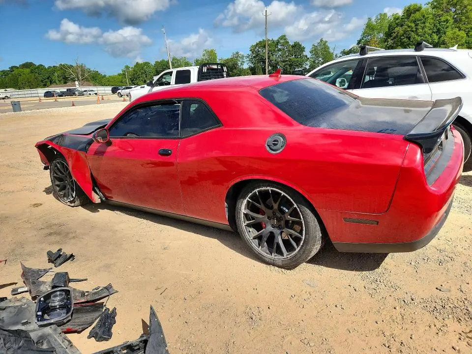 2015 DODGE CHALLENGER SRT 392  