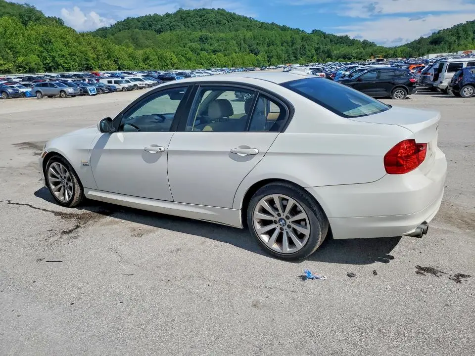 2011 BMW 328 XI  
