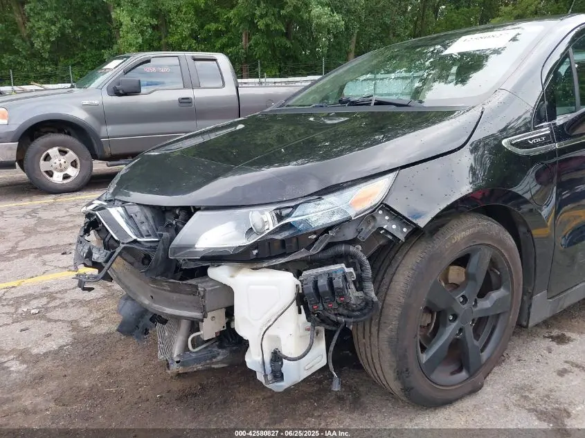 2014 CHEVROLET VOLT  