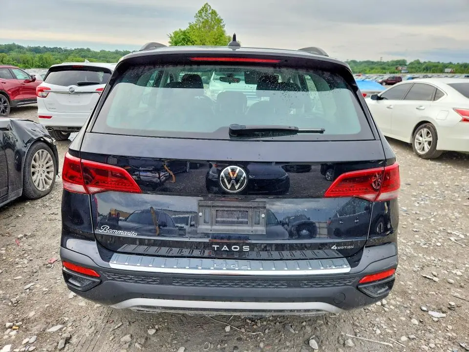 2024 VOLKSWAGEN TAOS S  