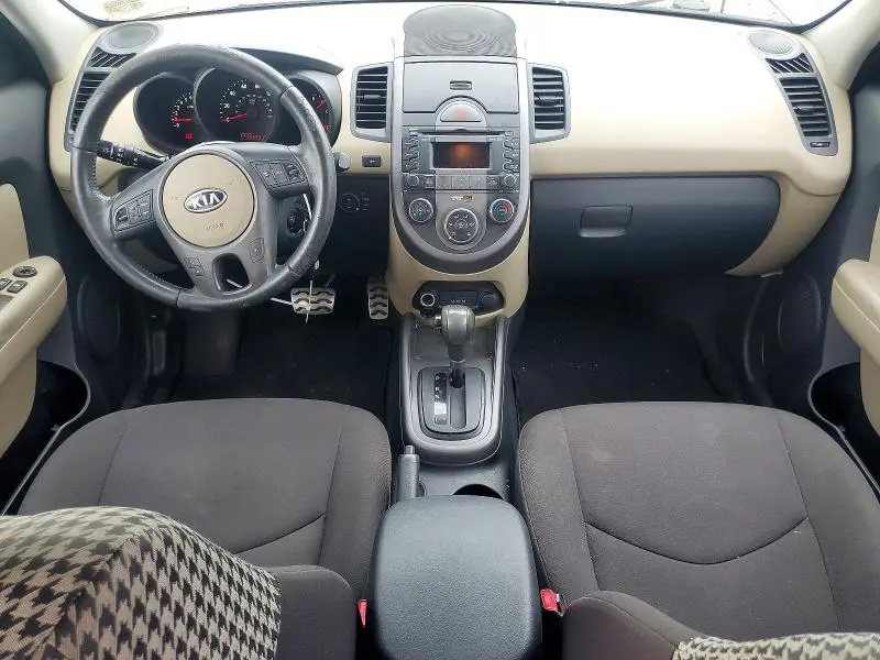 2010 KIA SOUL +  