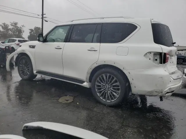 2023 INFINITI QX80 LUXE  