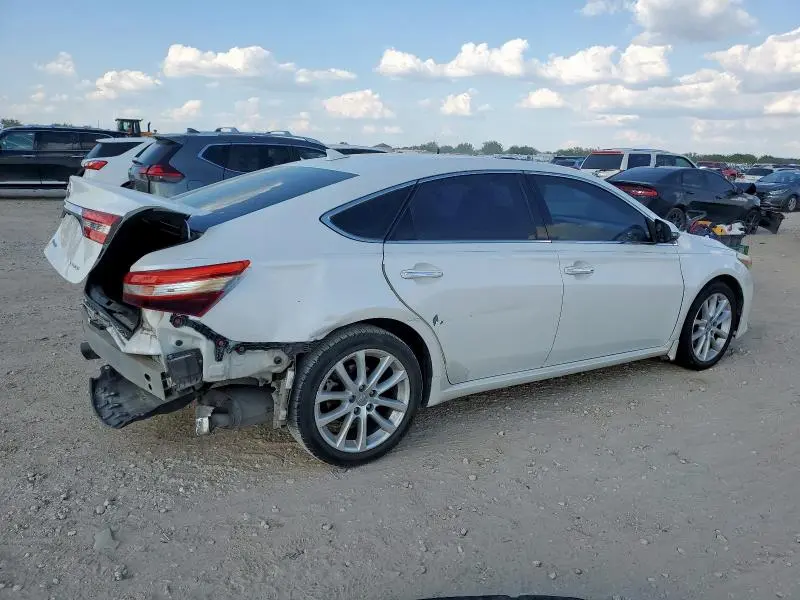 2015 TOYOTA AVALON XLE  