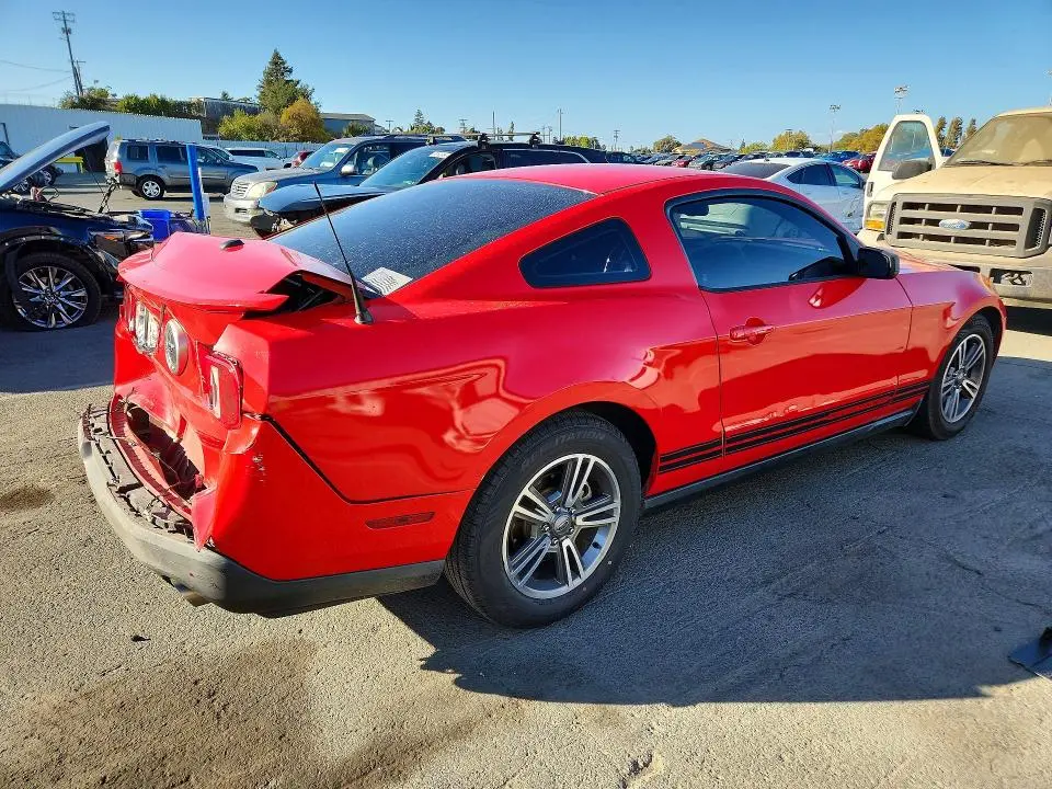 2011 FORD MUSTANG   