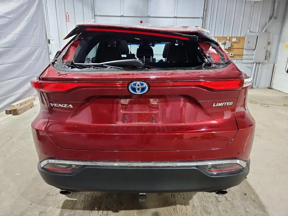2024 TOYOTA VENZA LIMITED  