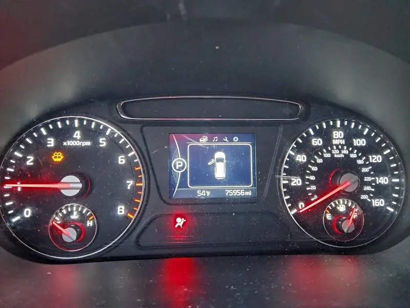 2018 KIA SORENTO LX  