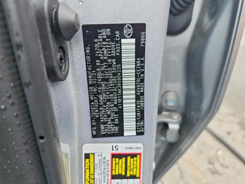 2024 TOYOTA CAMRY LE  