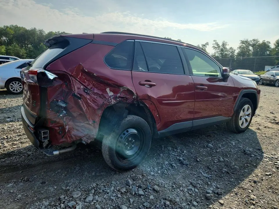 2020 TOYOTA RAV4 LE  