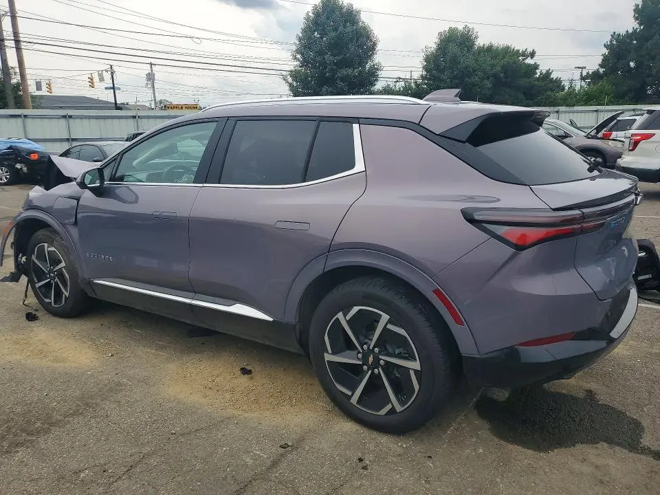 2025 CHEVROLET EQUINOX LT  