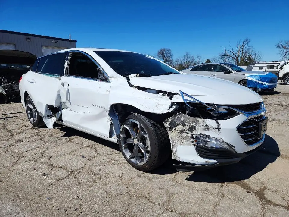 2023 CHEVROLET MALIBU LT  