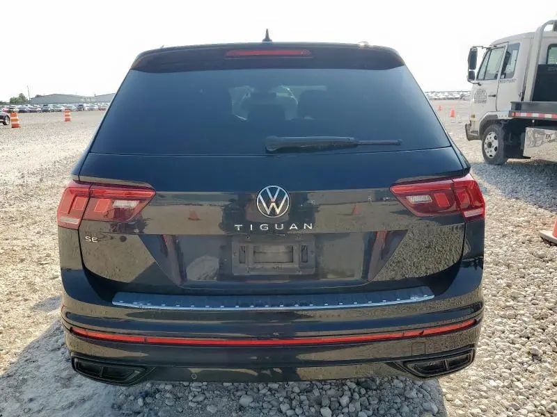 2022 VOLKSWAGEN TIGUAN SE R-LINE BLACK  
