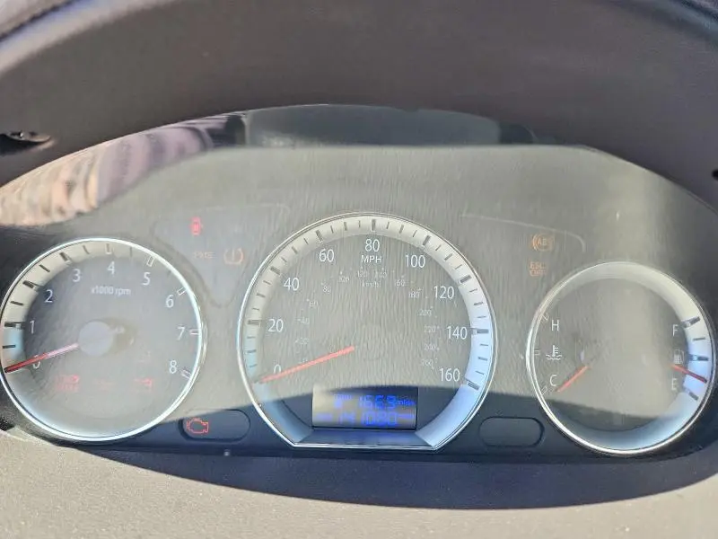 2010 HYUNDAI SONATA GLS  