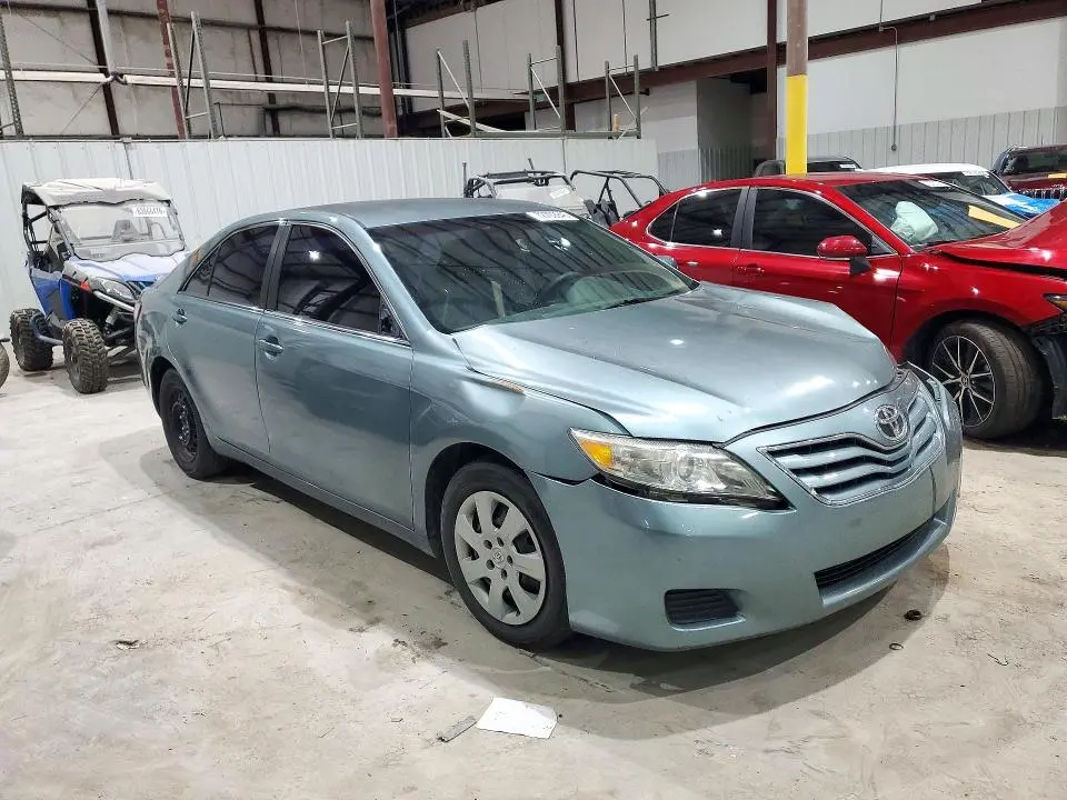 2010 TOYOTA CAMRY LE  