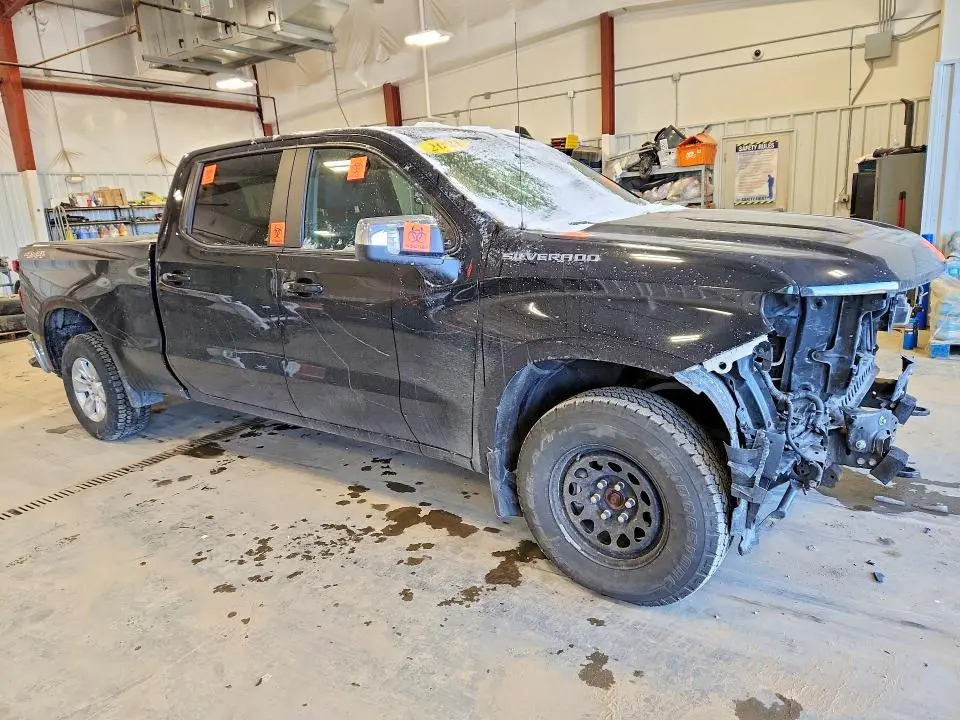 2021 CHEVROLET SILVERADO K1500 LT  