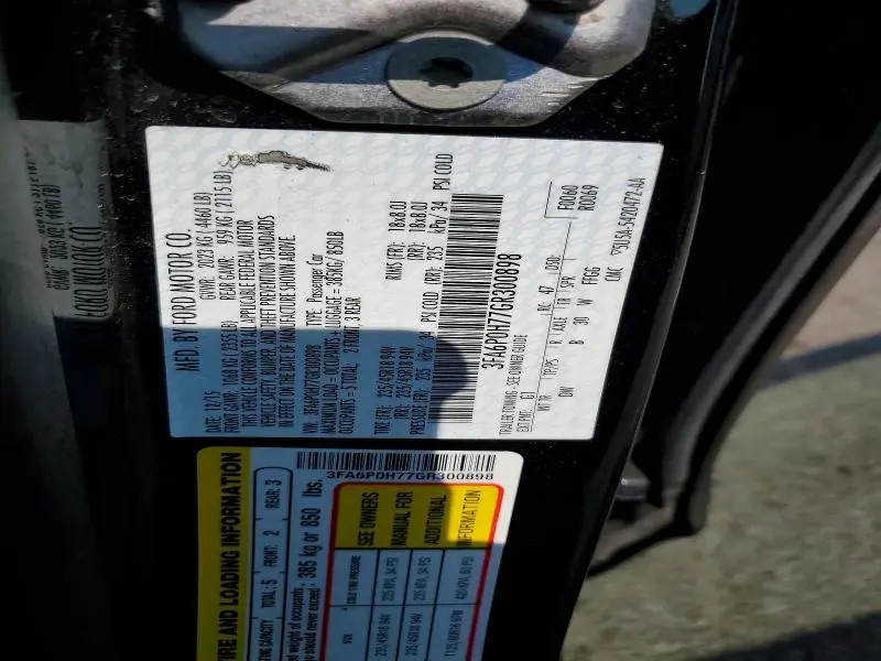 2016 FORD FUSION SE  