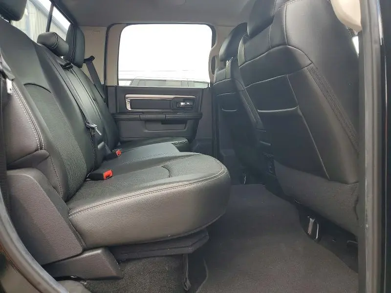 2014 RAM 1500 SPORT  