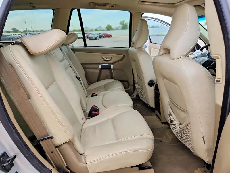 2010 VOLVO XC90 3.2  