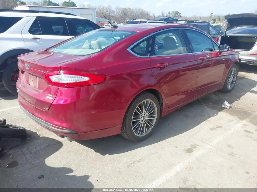 2013 FORD FUSION SE