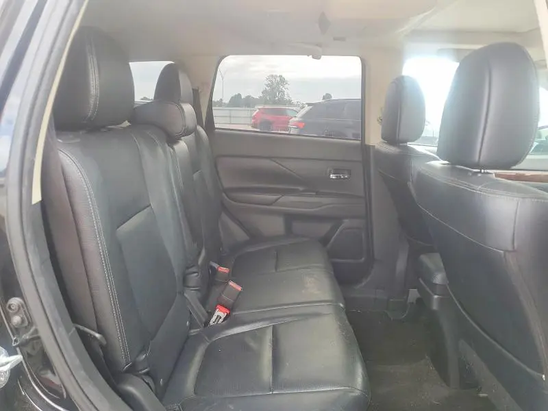 2014 MITSUBISHI OUTLANDER GT  