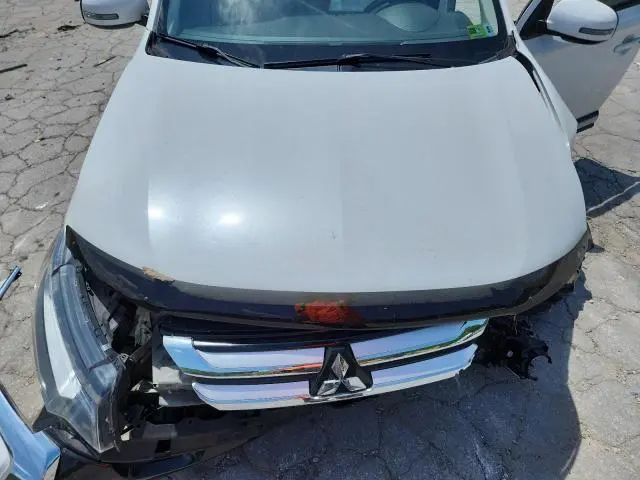 2016 MITSUBISHI OUTLANDER SE  