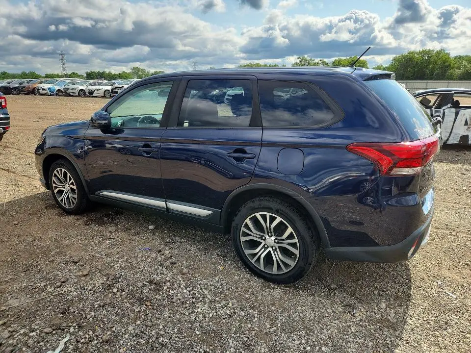 2016 MITSUBISHI OUTLANDER SE  